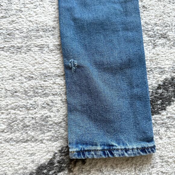 BDG Girlfriend High Rise Medium Wash Jeans Size 24 - Picture 12 of 13